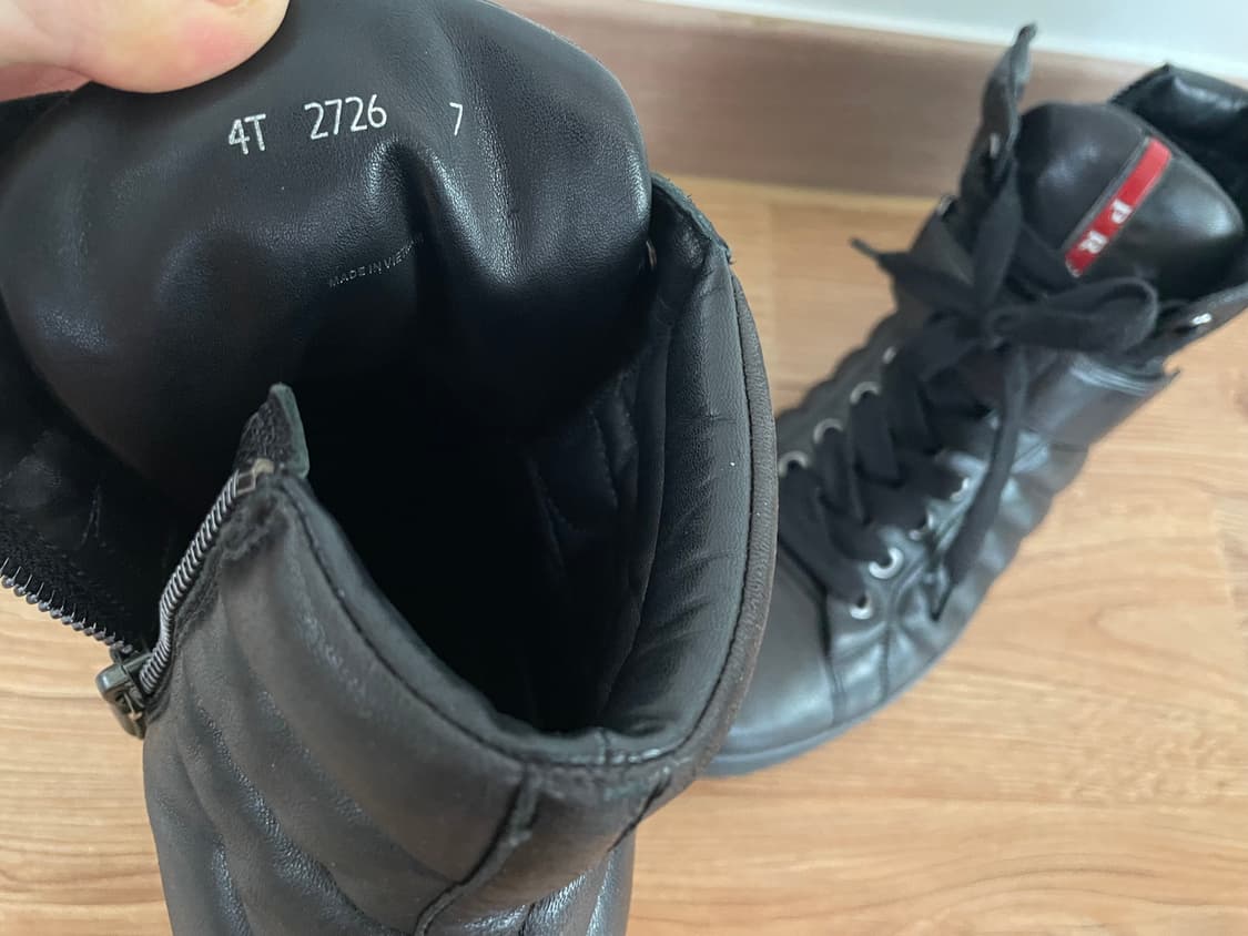 프라다 레더 하이탑 상품이미지2