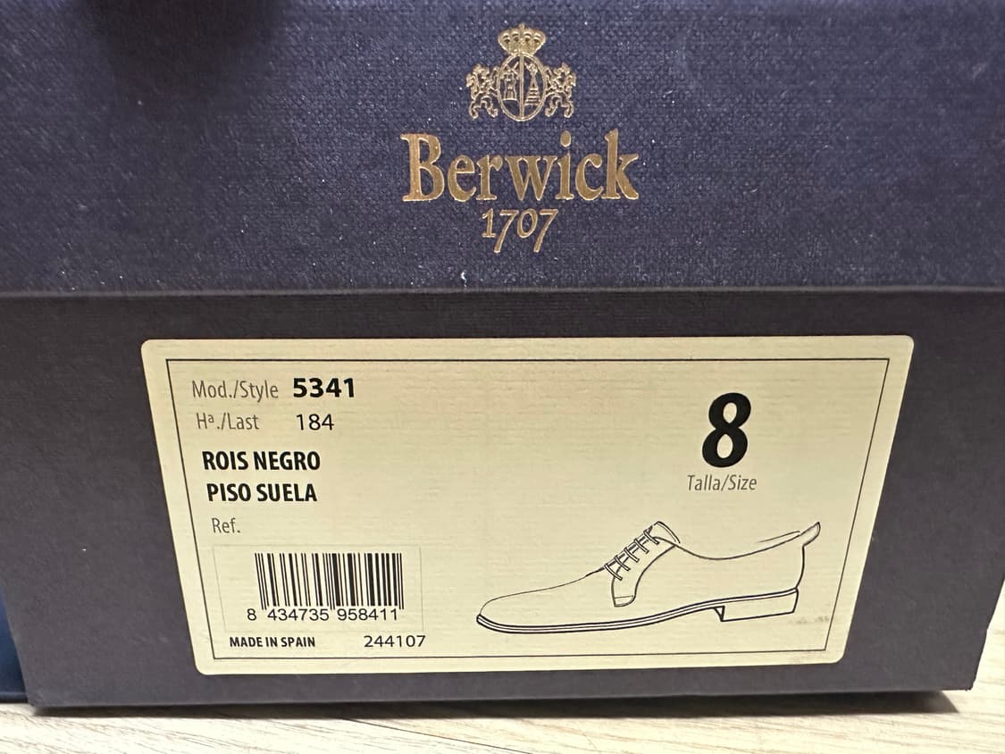 (270)Berwick 더비 5341 Rois calf Black UK8 상품이미지6