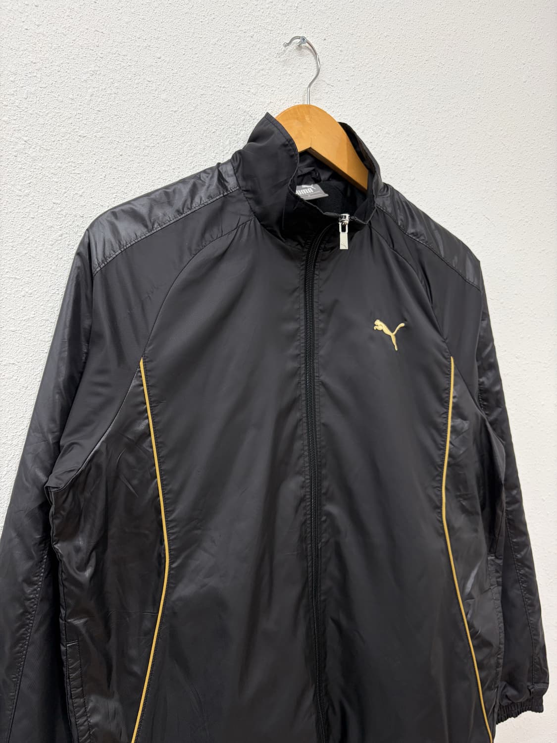 Puma 블랙 윈드브레이커 집업 자켓 상품이미지2