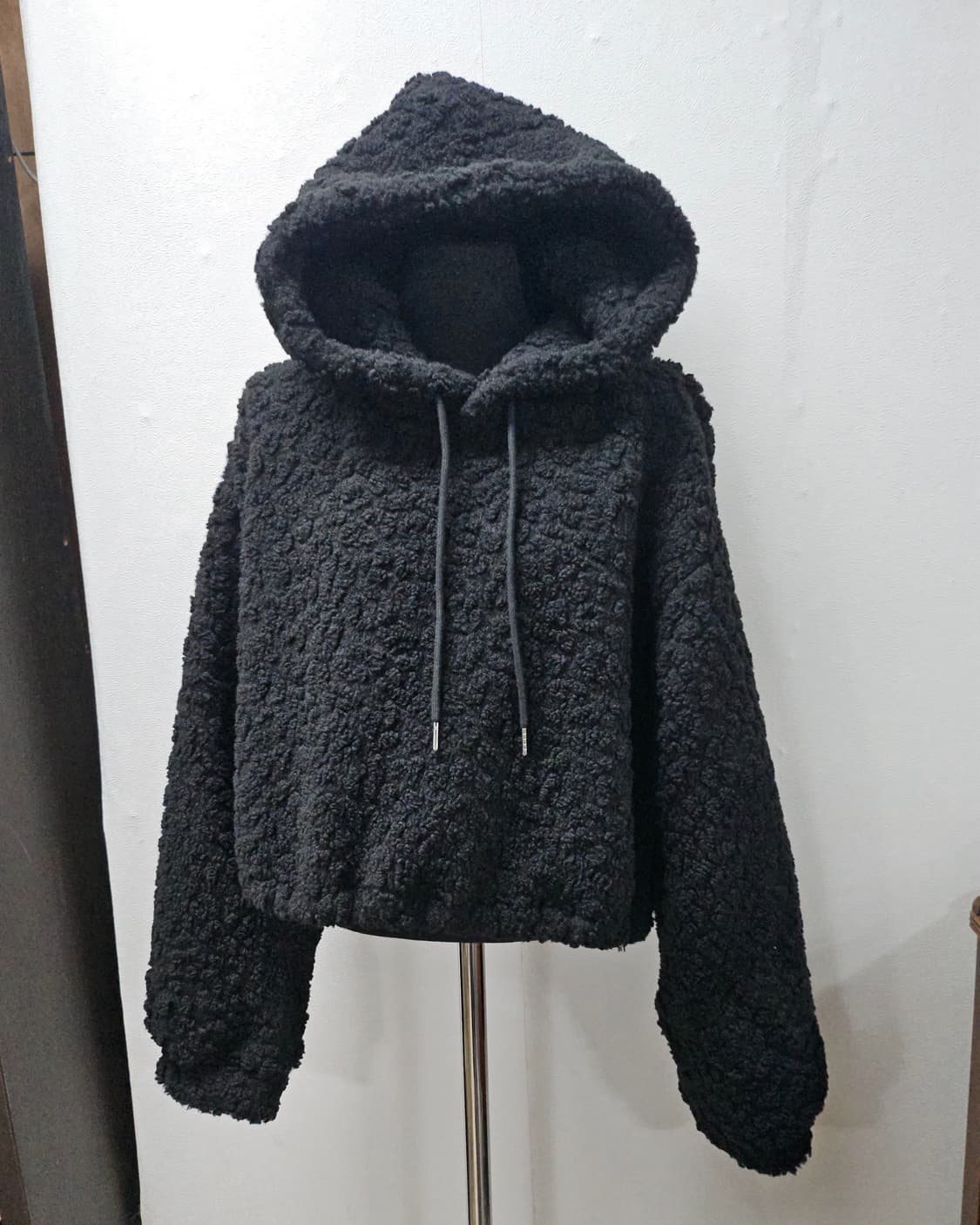 뽀글이 크롭 후드티 블랙 free 상품이미지3