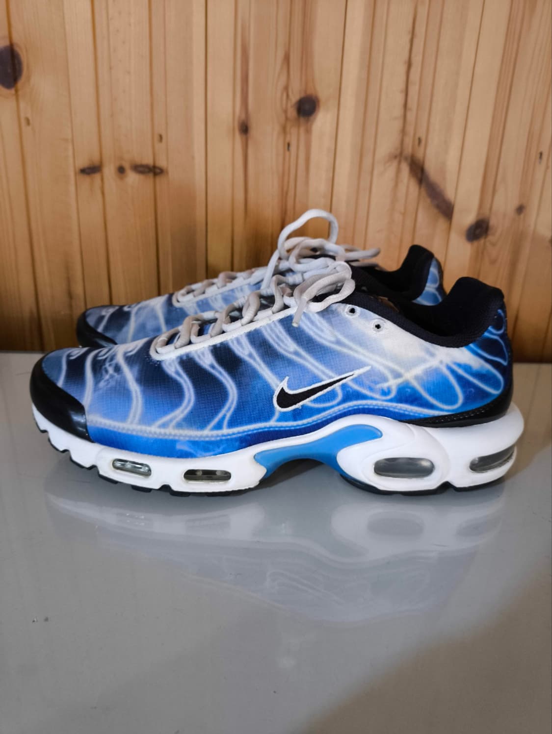 270mm 나이키 에어맥스 플러스 라이트 포토 운동화 상품이미지1