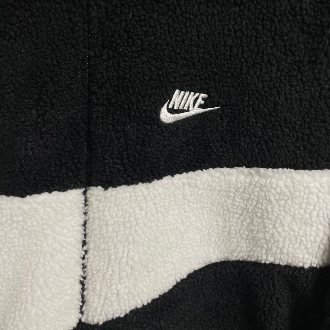 [L] 나이키 리버시블 빅스우시 플리스 자켓 블랙 상품이미지3