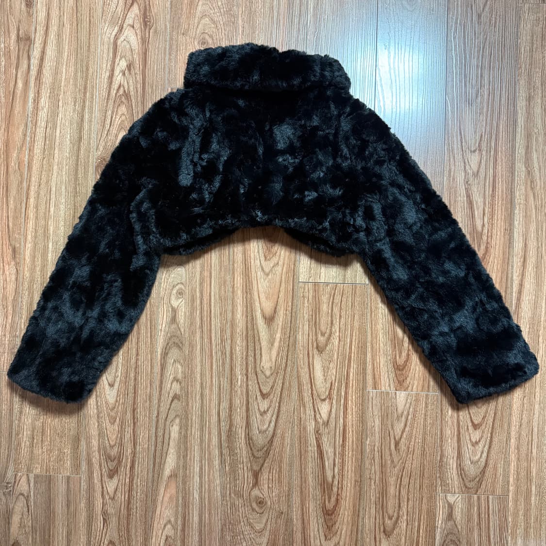 쓰리타임즈 퍼피 볼레로 퍼 자켓 블랙 상품이미지9