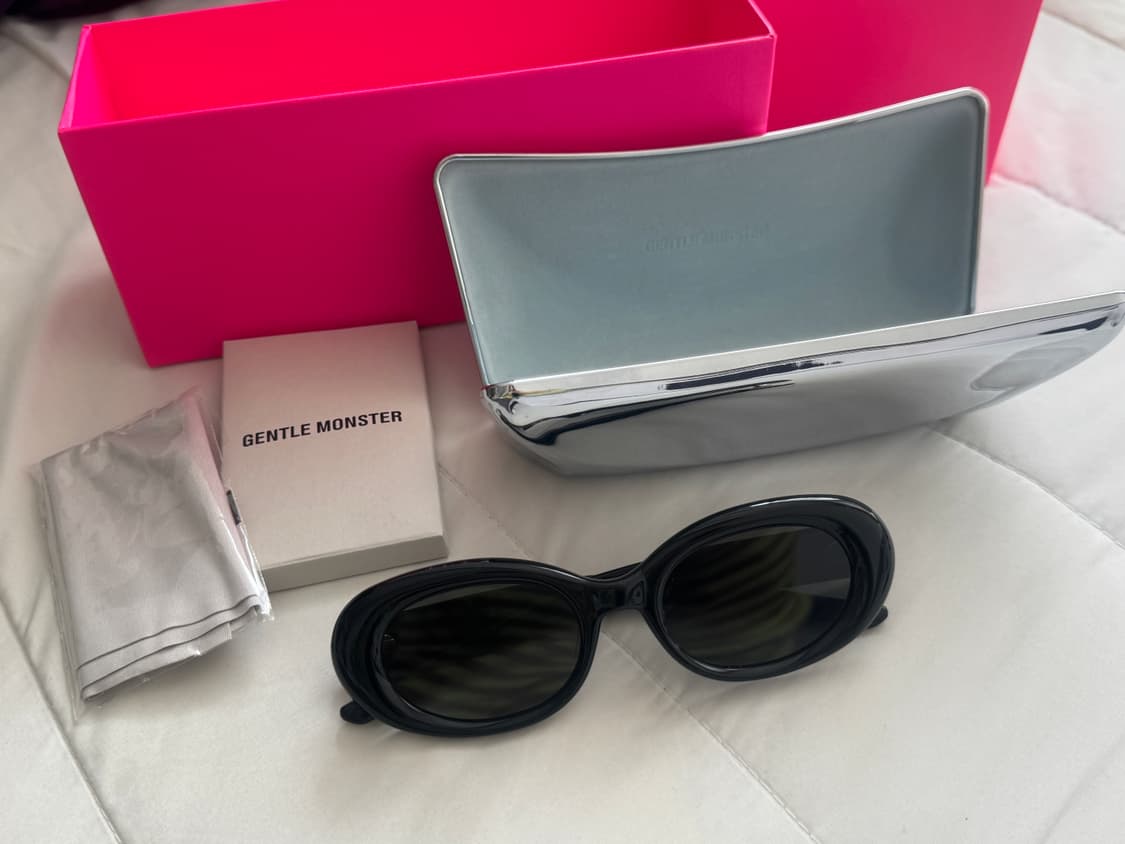 Gentle Monster Eve 01 선글라스 팝니다 상품이미지4