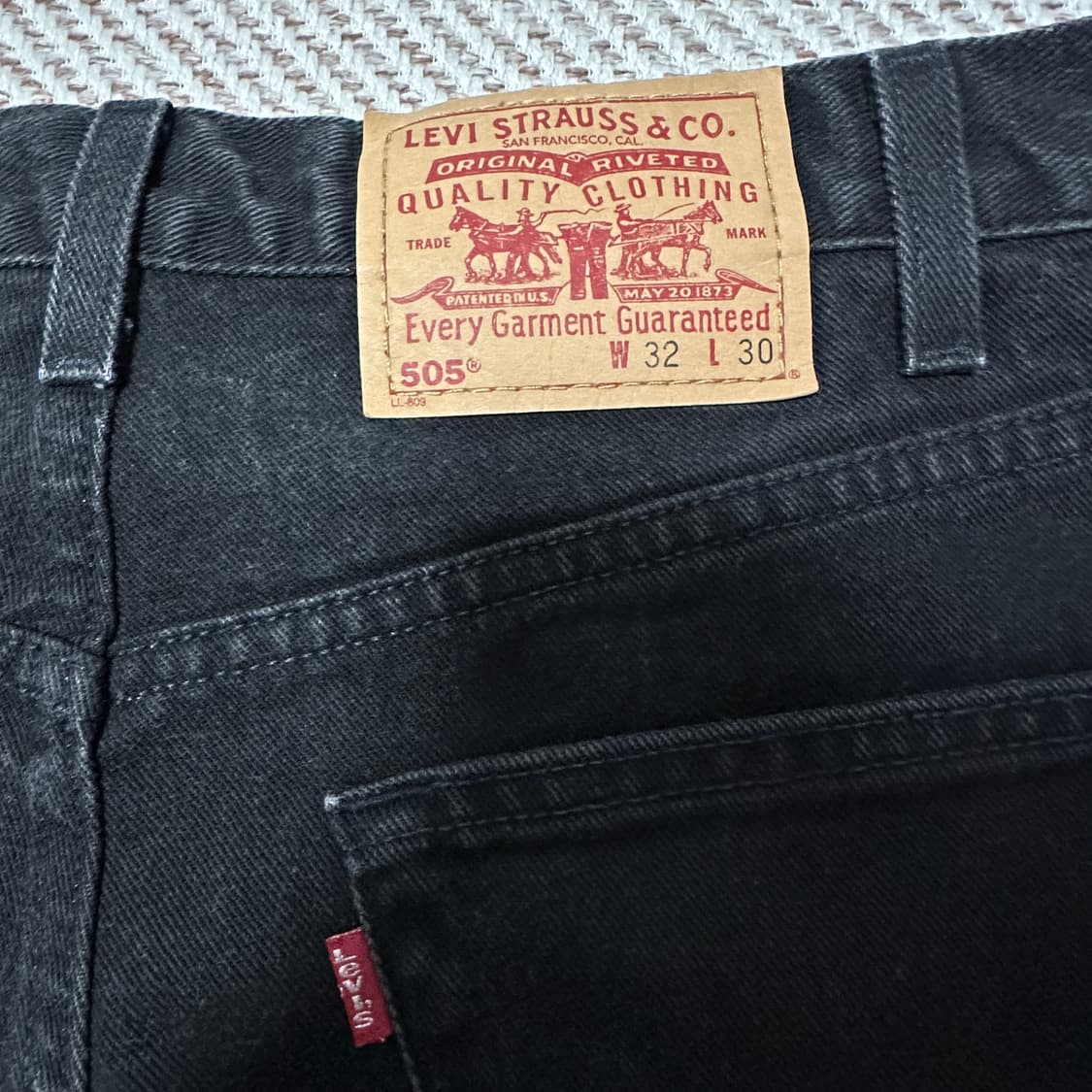 LEVI'S 505 00's mexico made black jeans 상품이미지3