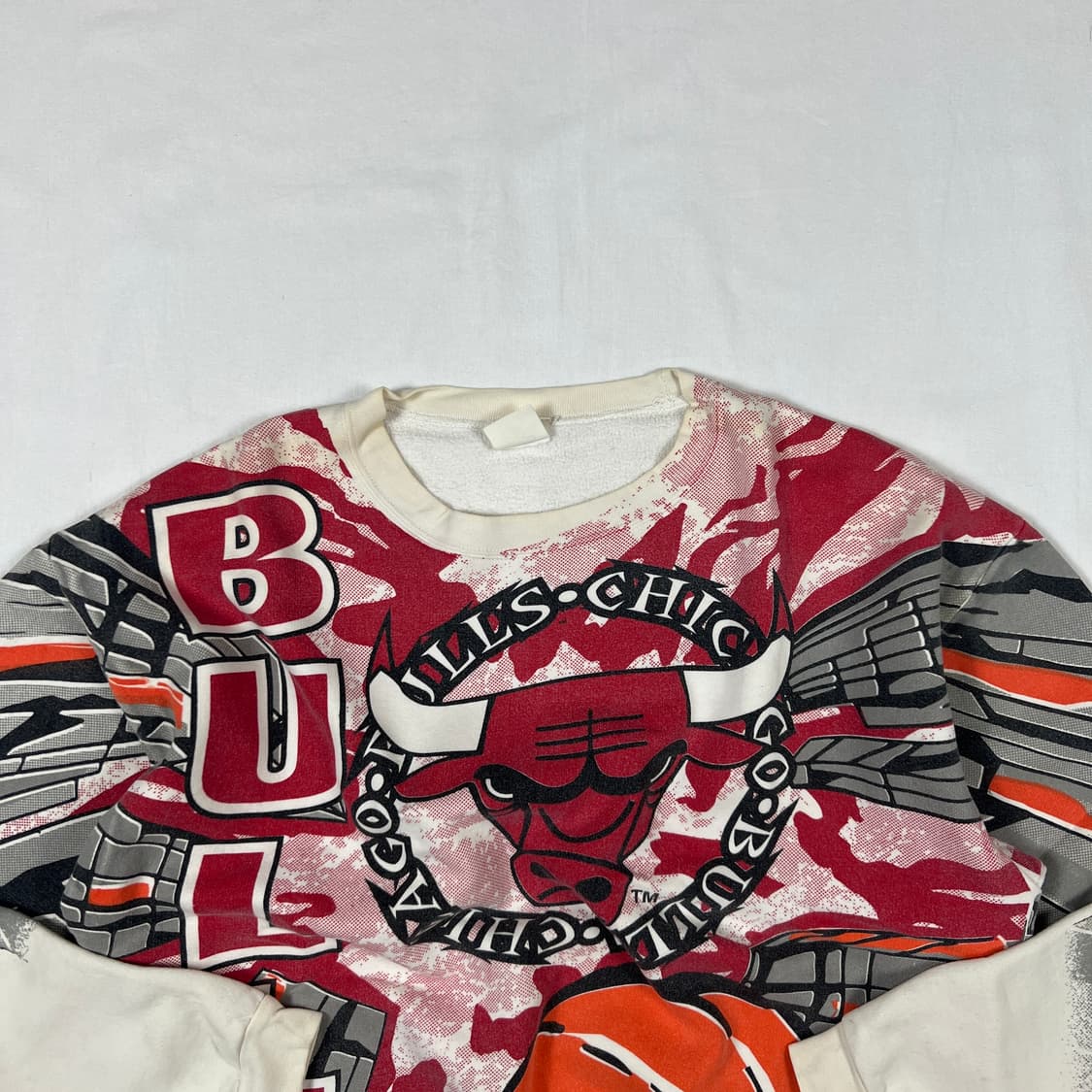 90‘s nba 시카고불스 팀 올프린트 스웻셔츠 맨투맨 상품이미지2