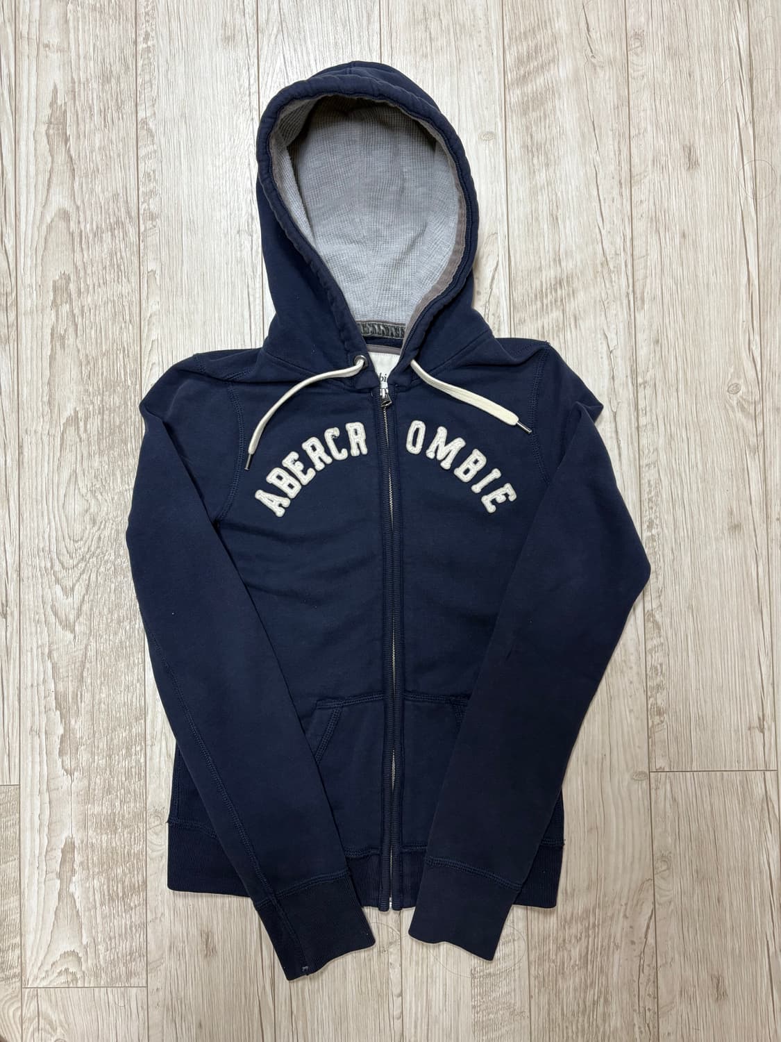 아베크롬비 딱붙핏 후드집업 네이비 m 상품이미지1