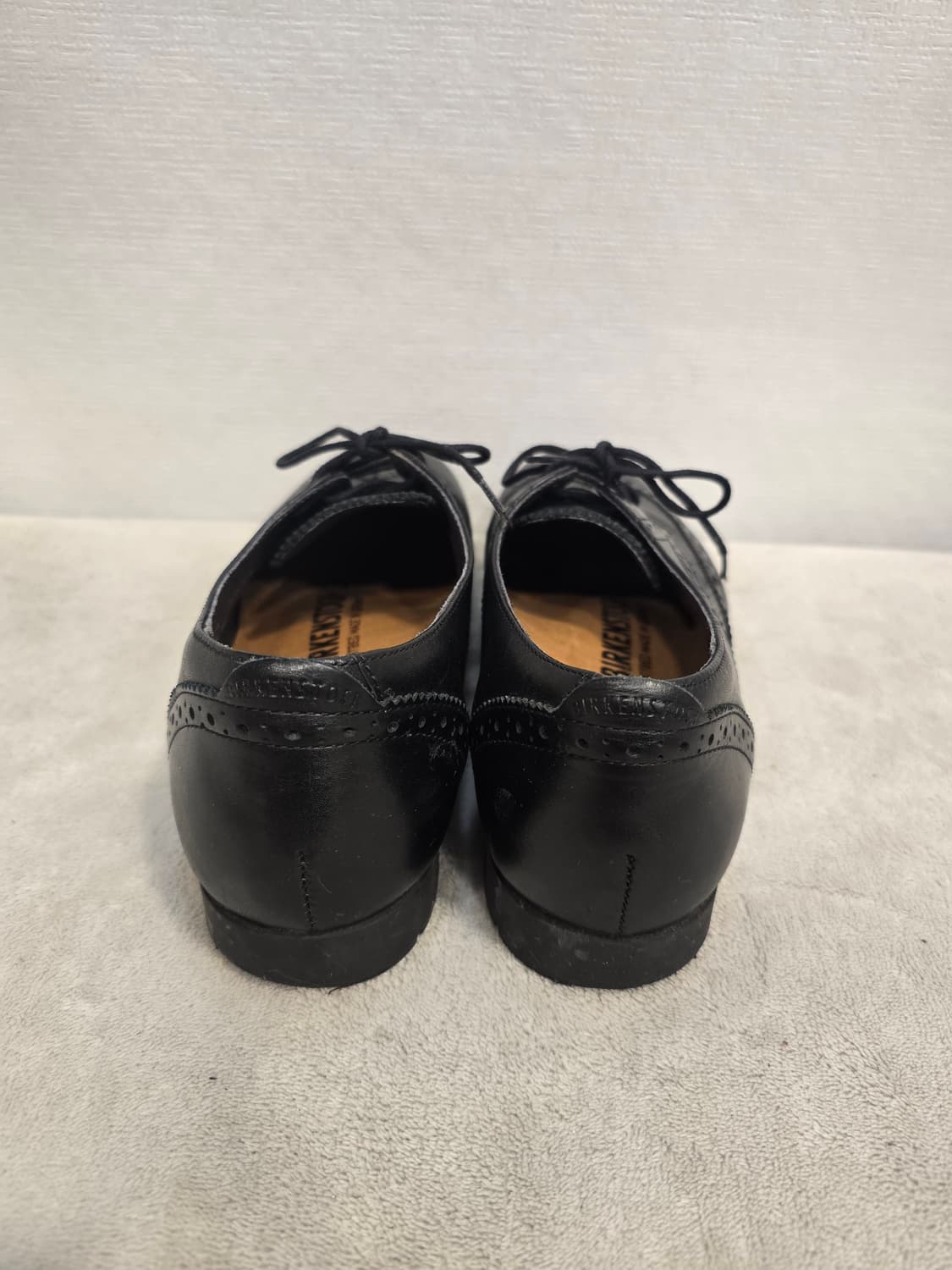 버켄스탁 라라미로 블랙 윙팁 구두 230 상품이미지4