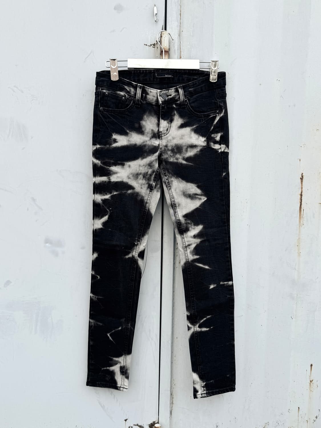 블랙 워시드 스키니 진 상품이미지1