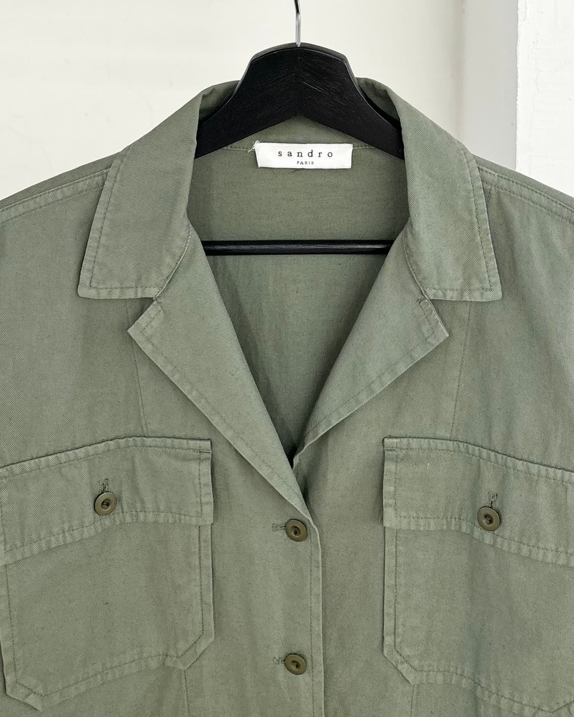 산드로 카키 셔츠 상품이미지2