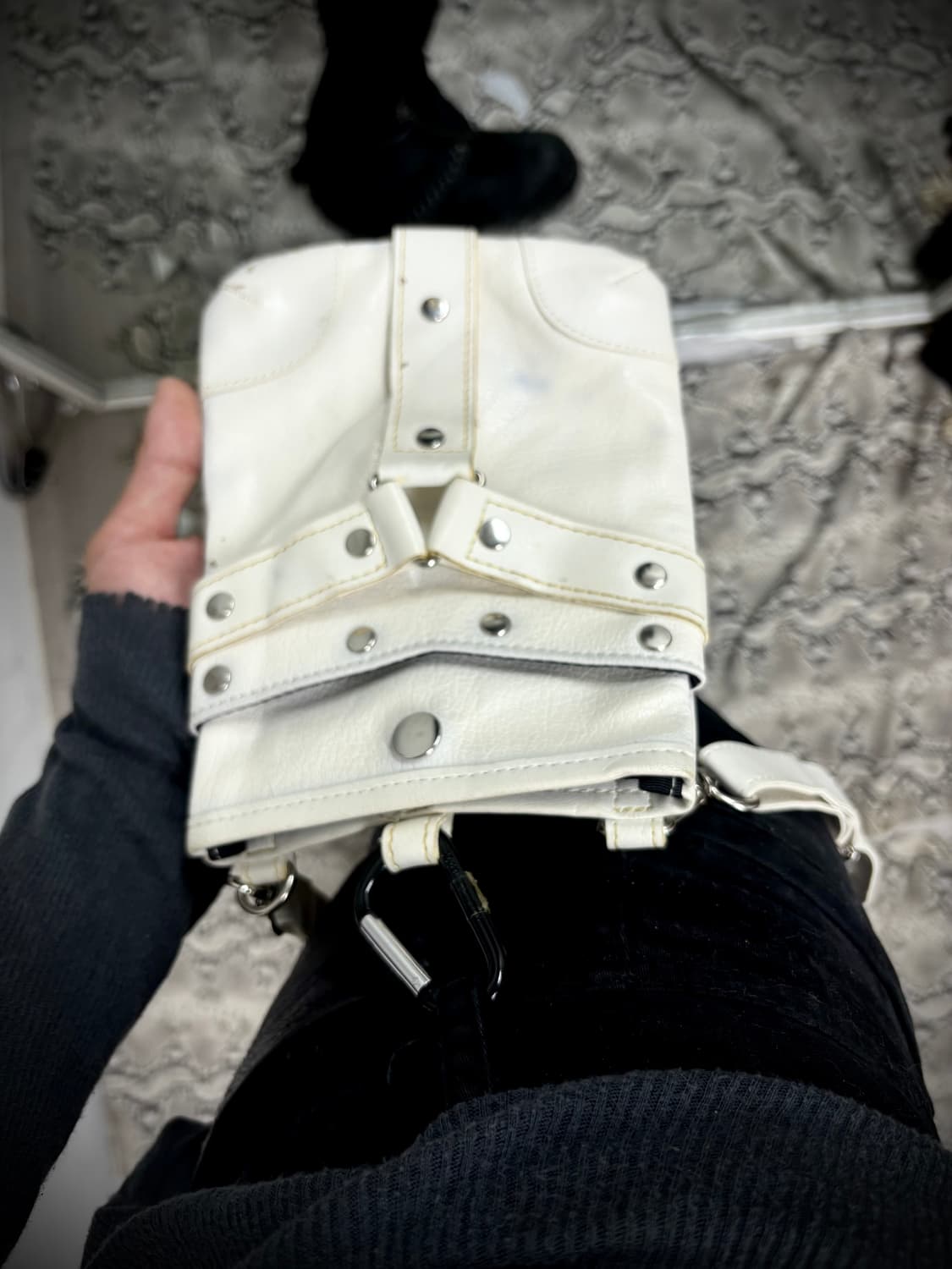 “OLCI” Buckle Detail White Bag  상품이미지8