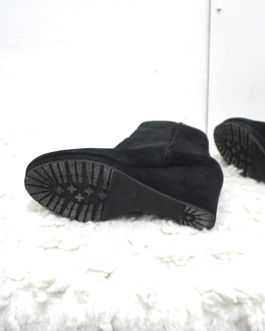 PRADA suede wedge ankle boots 상품이미지9