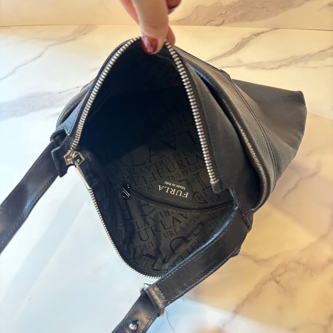 정품 Furla 훌라 가죽 크로스백   상품이미지10