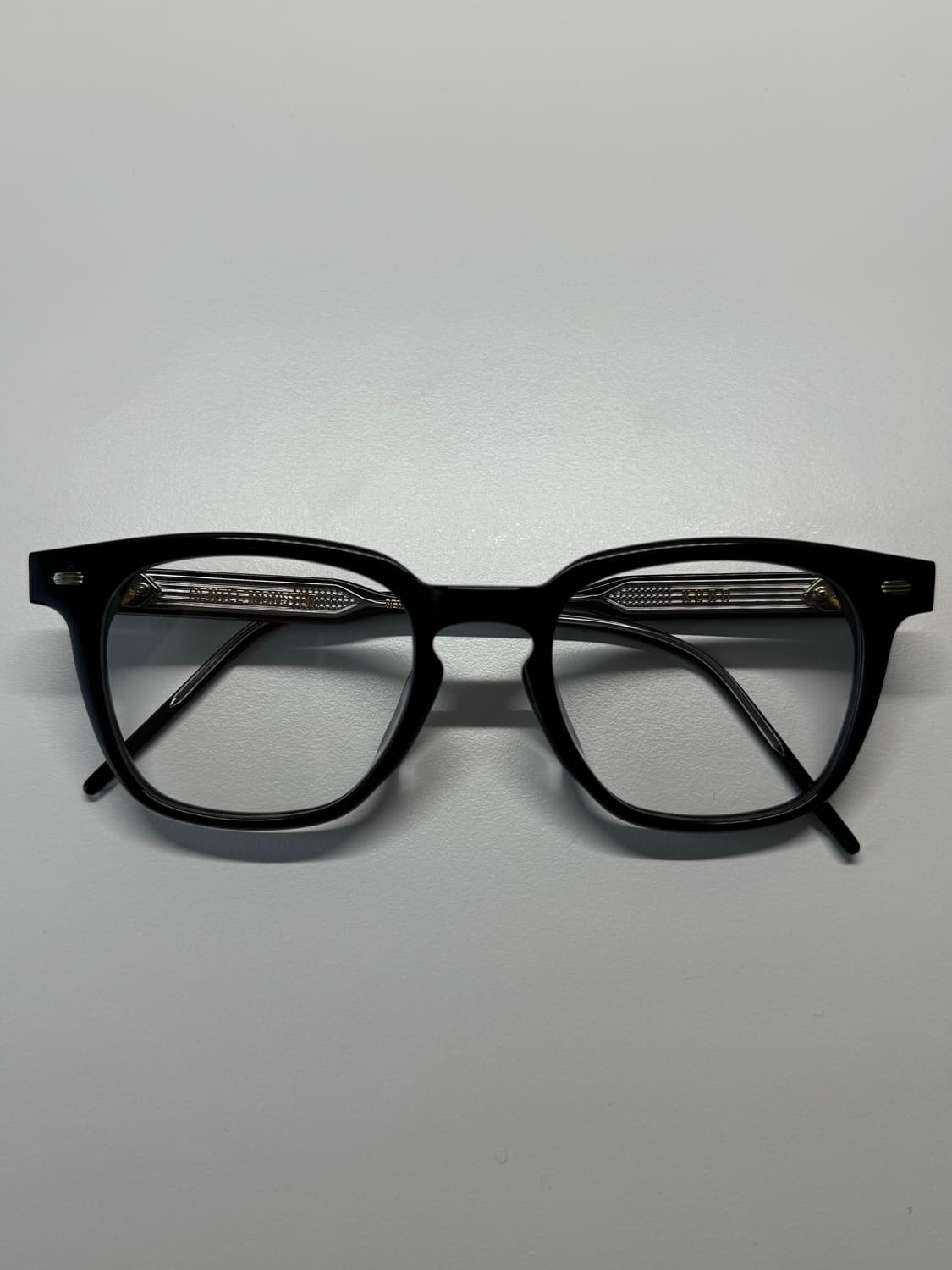 젠틀몬스터 쿠보 01 팔아요! 상품이미지3