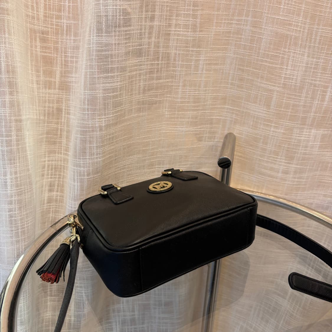 정품 메트로시티 테슬 크로스백     상품이미지7