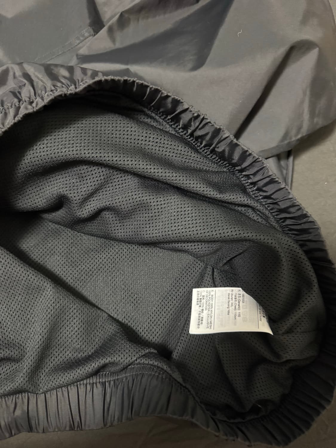 정품2회착용 나이키 윈드러너 바람막이 아노락 자켓 2xl 블랙 상품이미지3