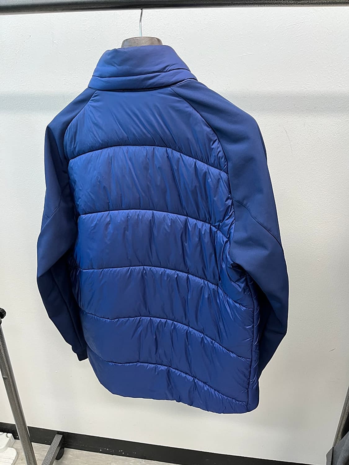 110) CP컴퍼니 패딩집업  상품이미지5