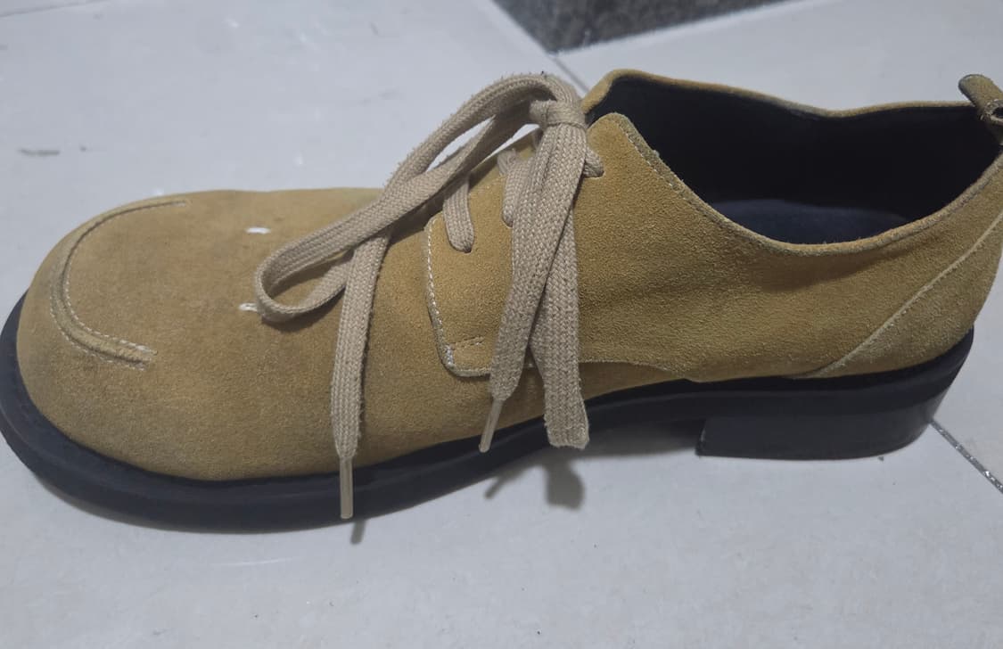 로맨틱무브 스마일더비 웜옐로우 스웨이드 상품이미지6