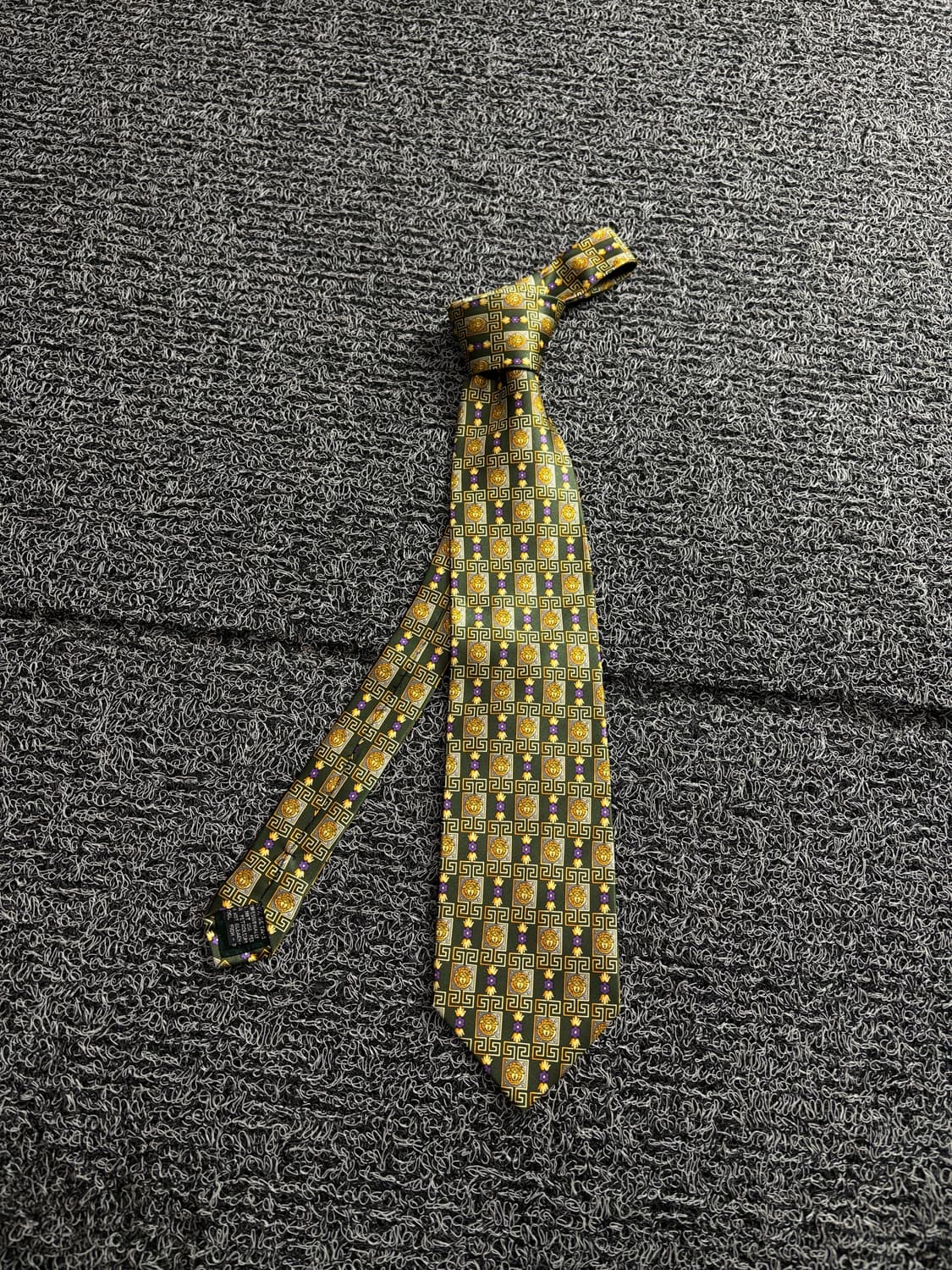 90s 지아니 베르사체 아카이브 메두사 패턴 넥타이 3368 상품이미지2