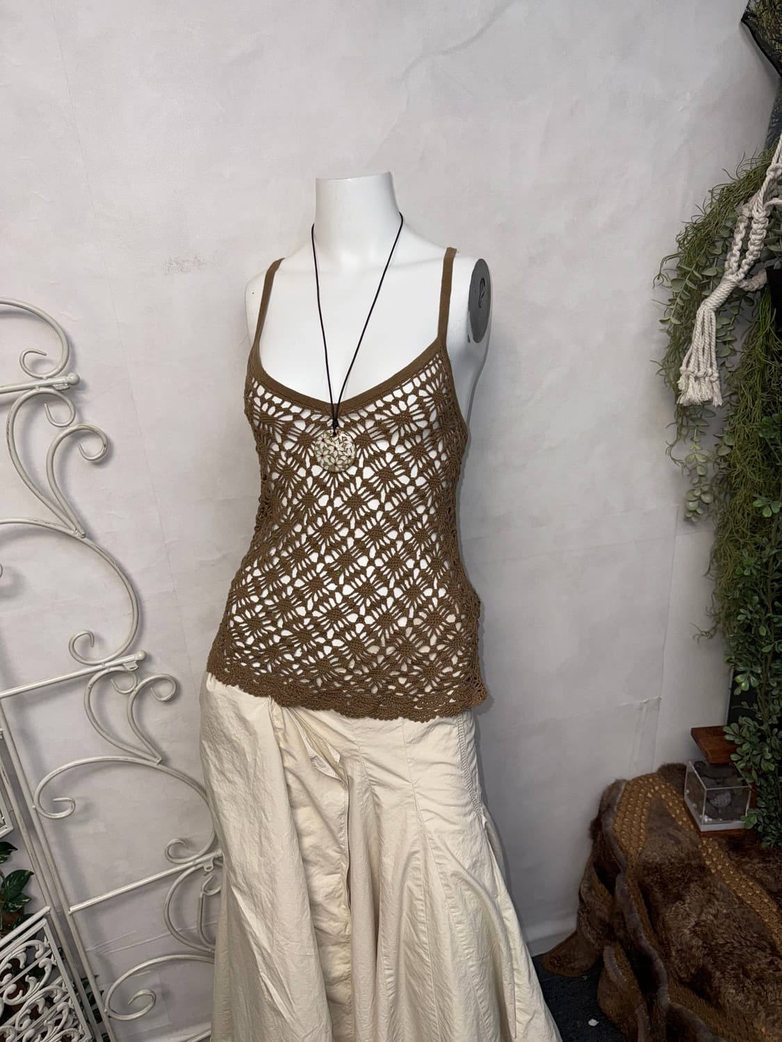 Brown ethnic floral crochet sleeveless 상품이미지2