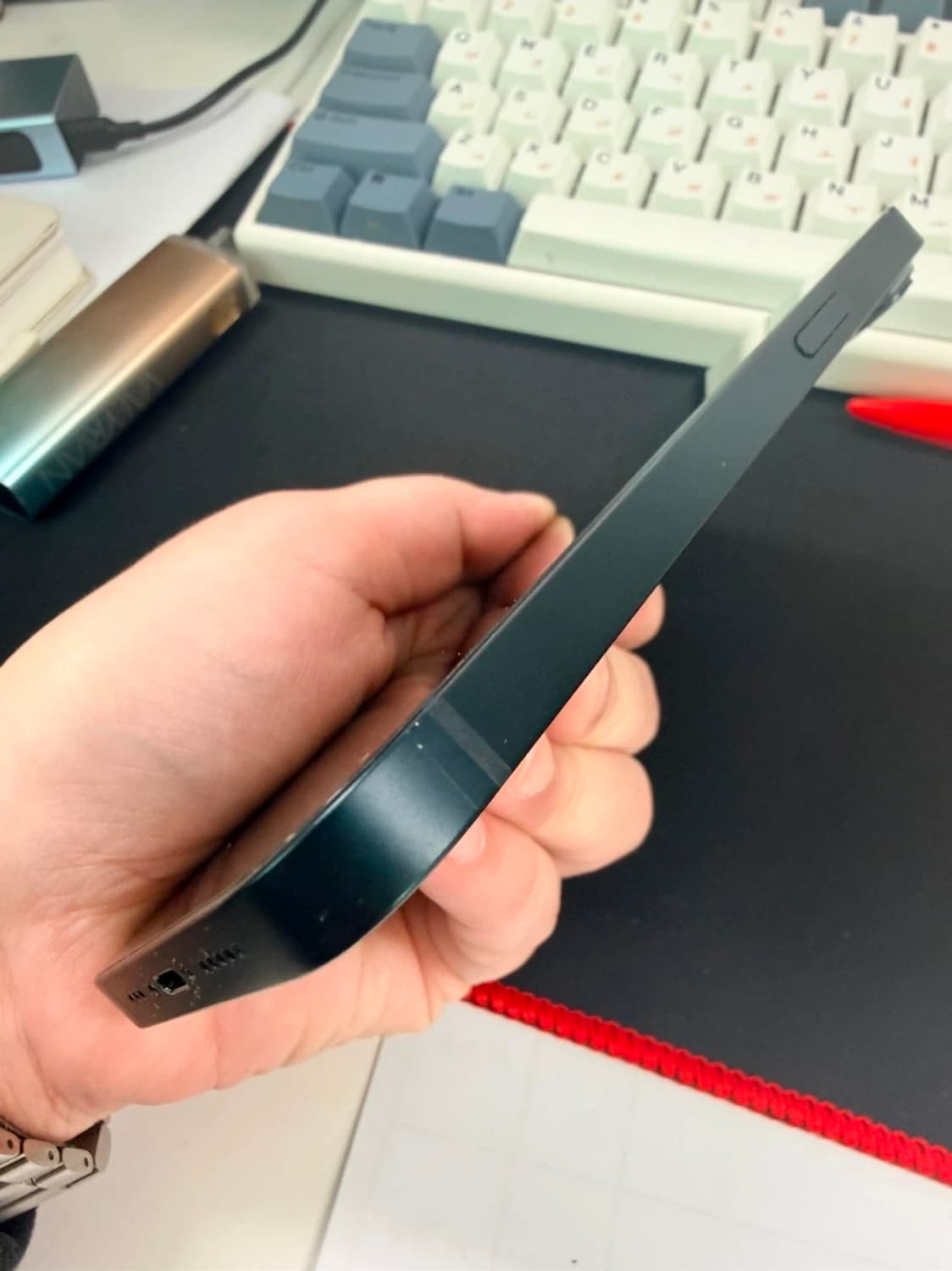 아이폰 14 블랙색상 자급제 128G 팝니다 상품이미지3