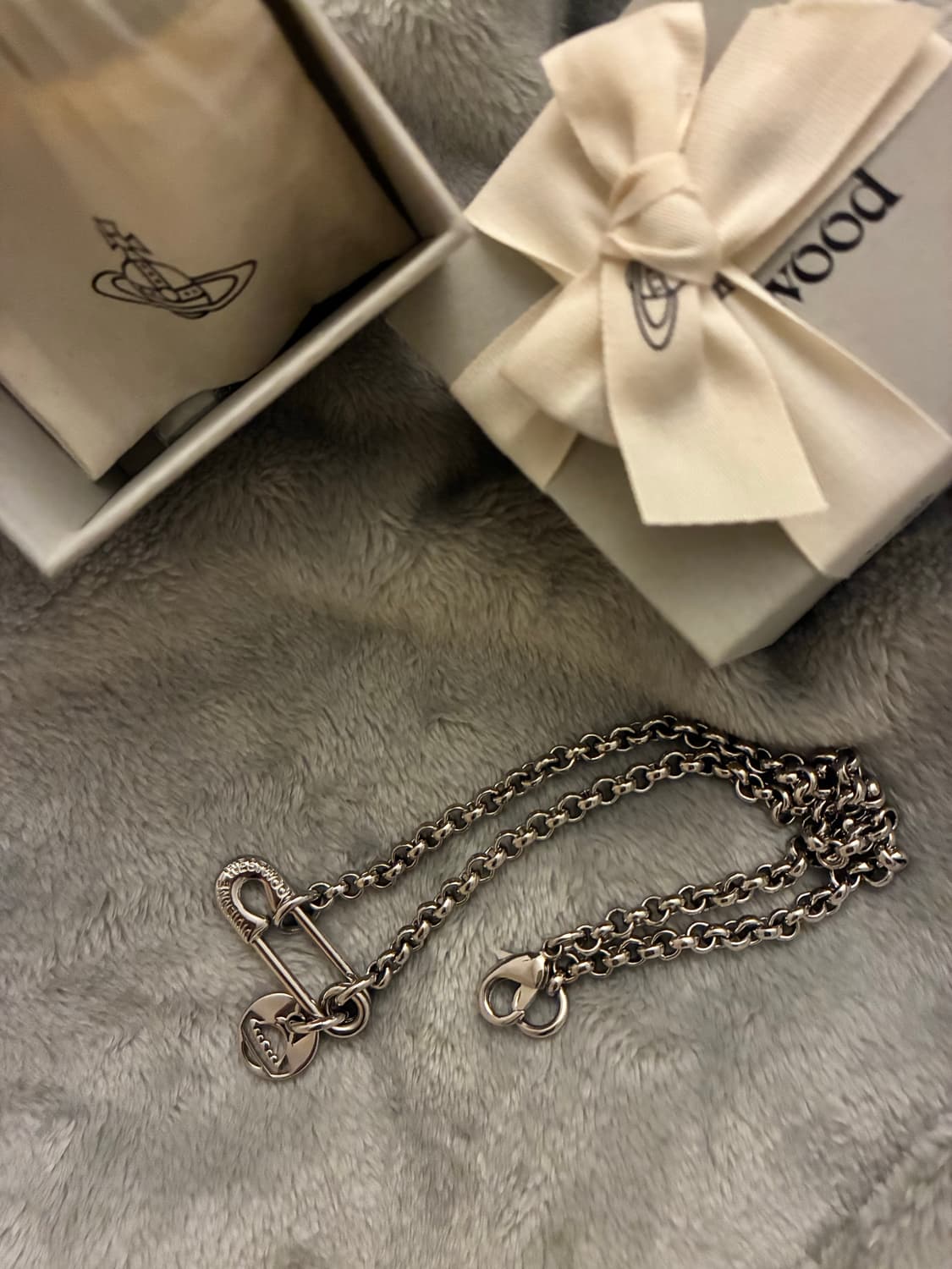 Vivienne Westwood 네크리스 상품이미지1