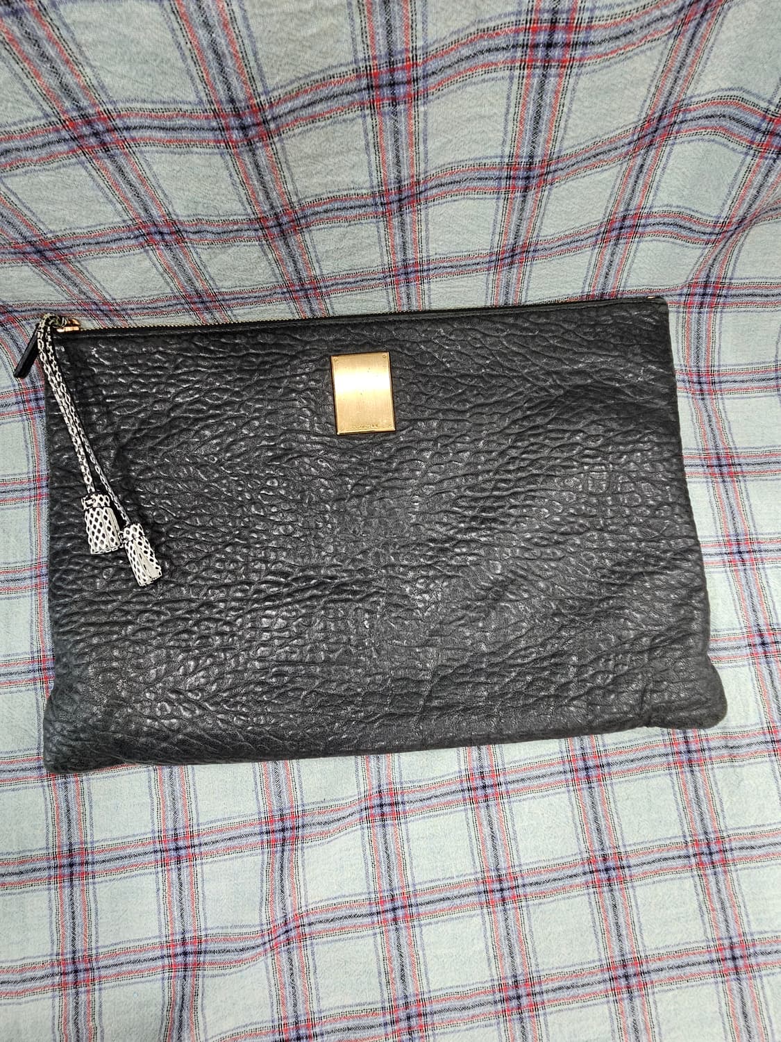 쿠론(COURONNE) 블랙 가죽 클러치백  상품이미지3