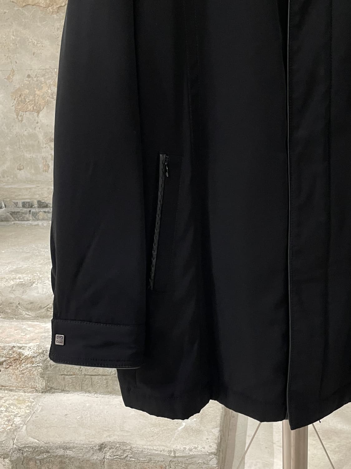 지방시 맨 클래식 폴리에스터 자켓 상품이미지4