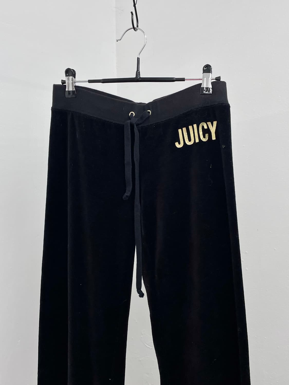 쥬시꾸뛰르 블랙 로고 벨로아 팬츠 상품이미지4