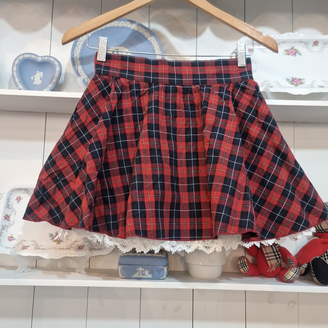 레드 체크 레이스 미니스커트 상품이미지1