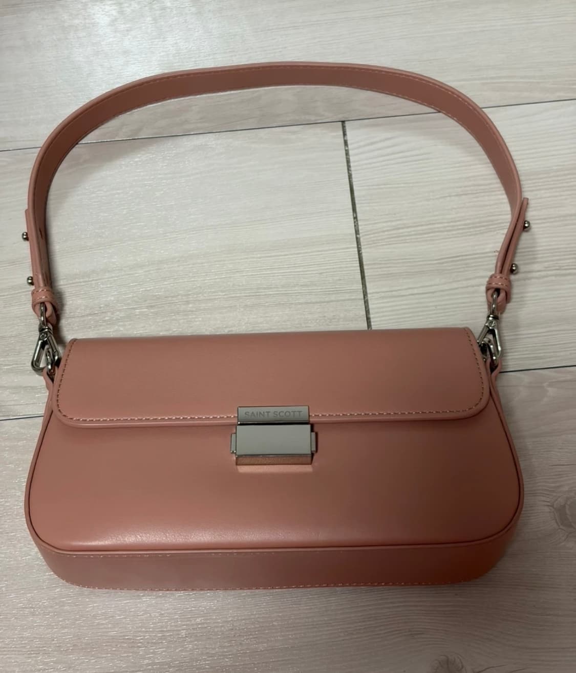 세인트스코트 숄더백 인디핑크 / 세인트스코트 가방 / 버클 숄더백 상품이미지4