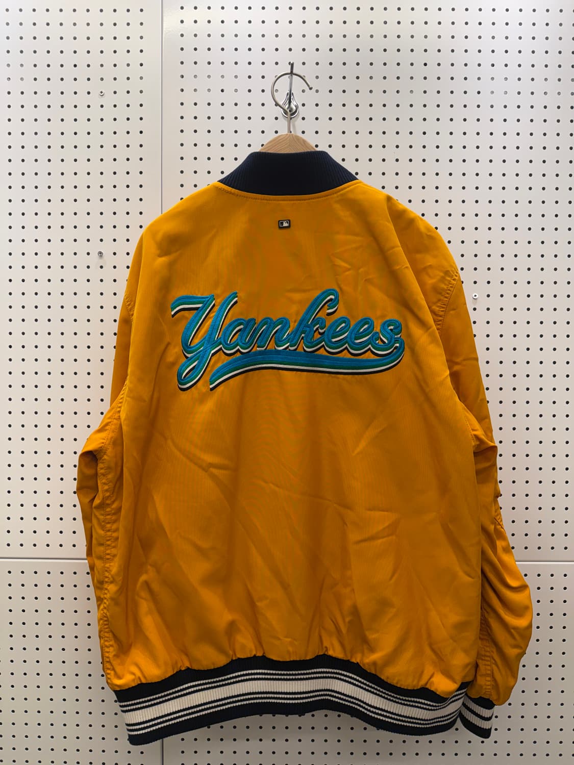 MLB 뉴욕 양키스 빅로고 써모 바시티 자켓 U70 상품이미지3