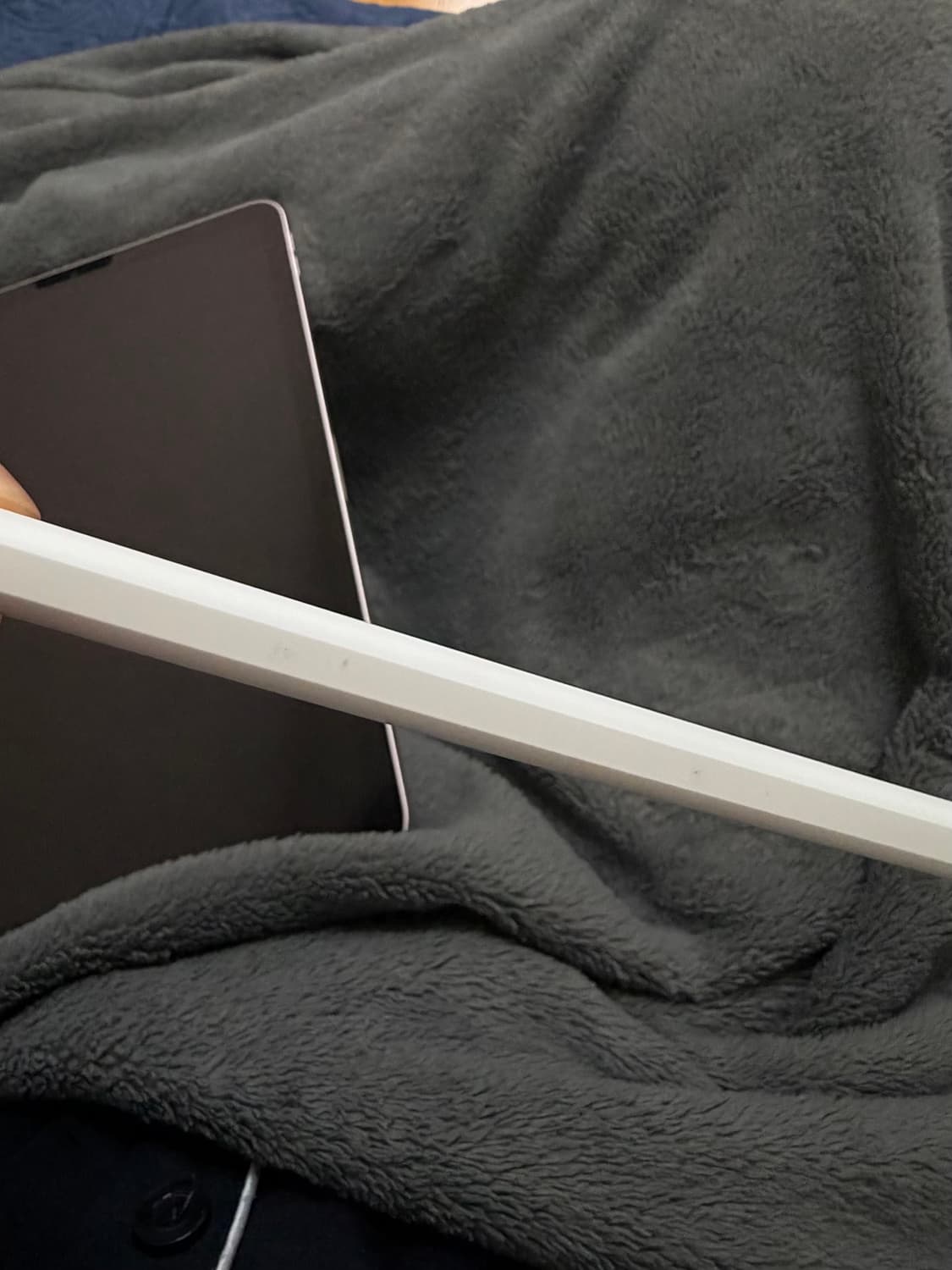 아이패드 에어 5세대 256 기가 + 애플 펜슬 2세대 상품이미지6