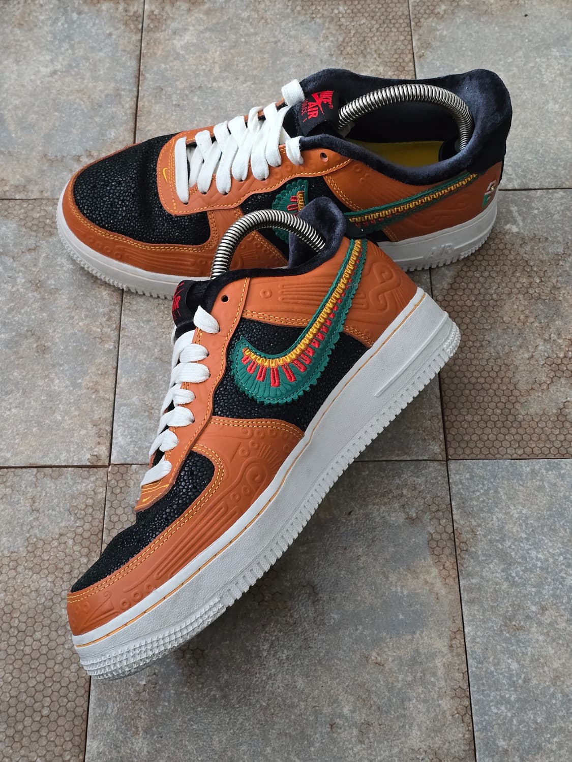 (260)나이키 에어포스 1 07 lx 시엠프레 파밀리아  상품이미지6