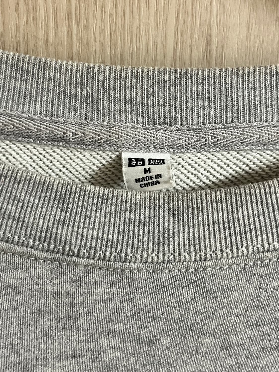 유니클로 맨투맨 회색 m 상품이미지2