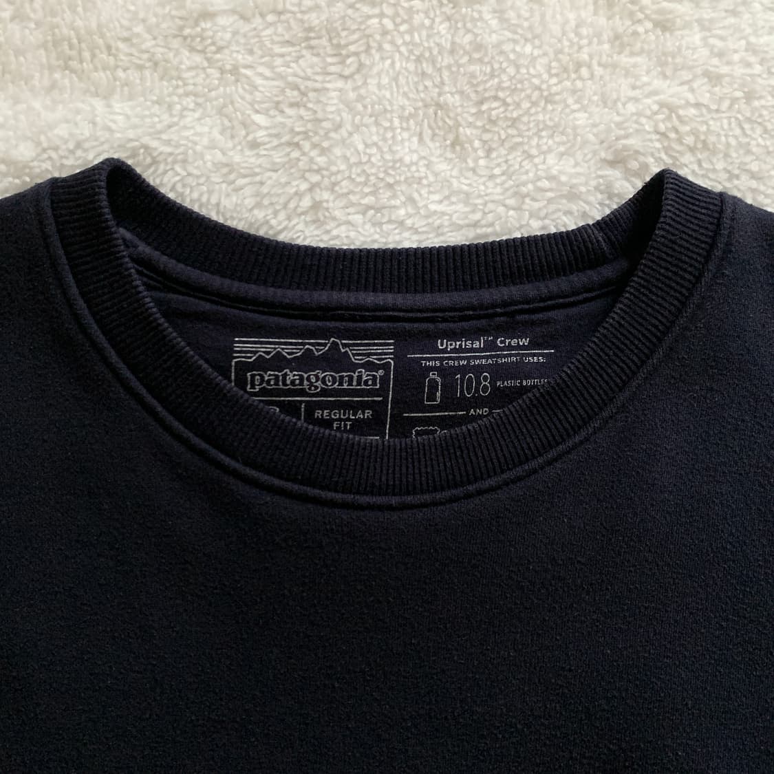 파타고니아 네이비 업라이절 크루 맨투맨 상품이미지4