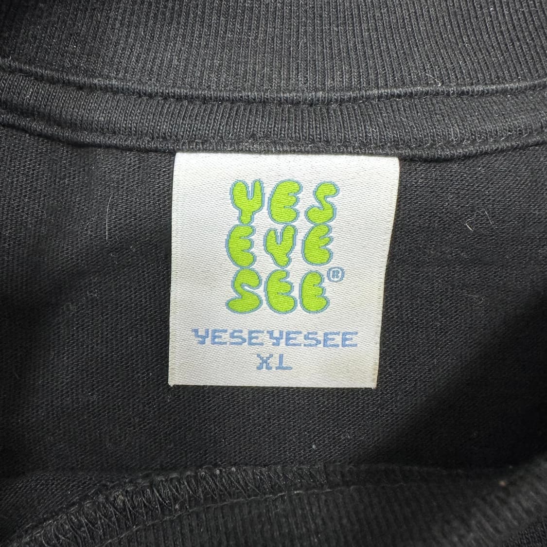 ✨ (만원 빈티지) 예쓰아이씨 블랙 반팔티 상품이미지4