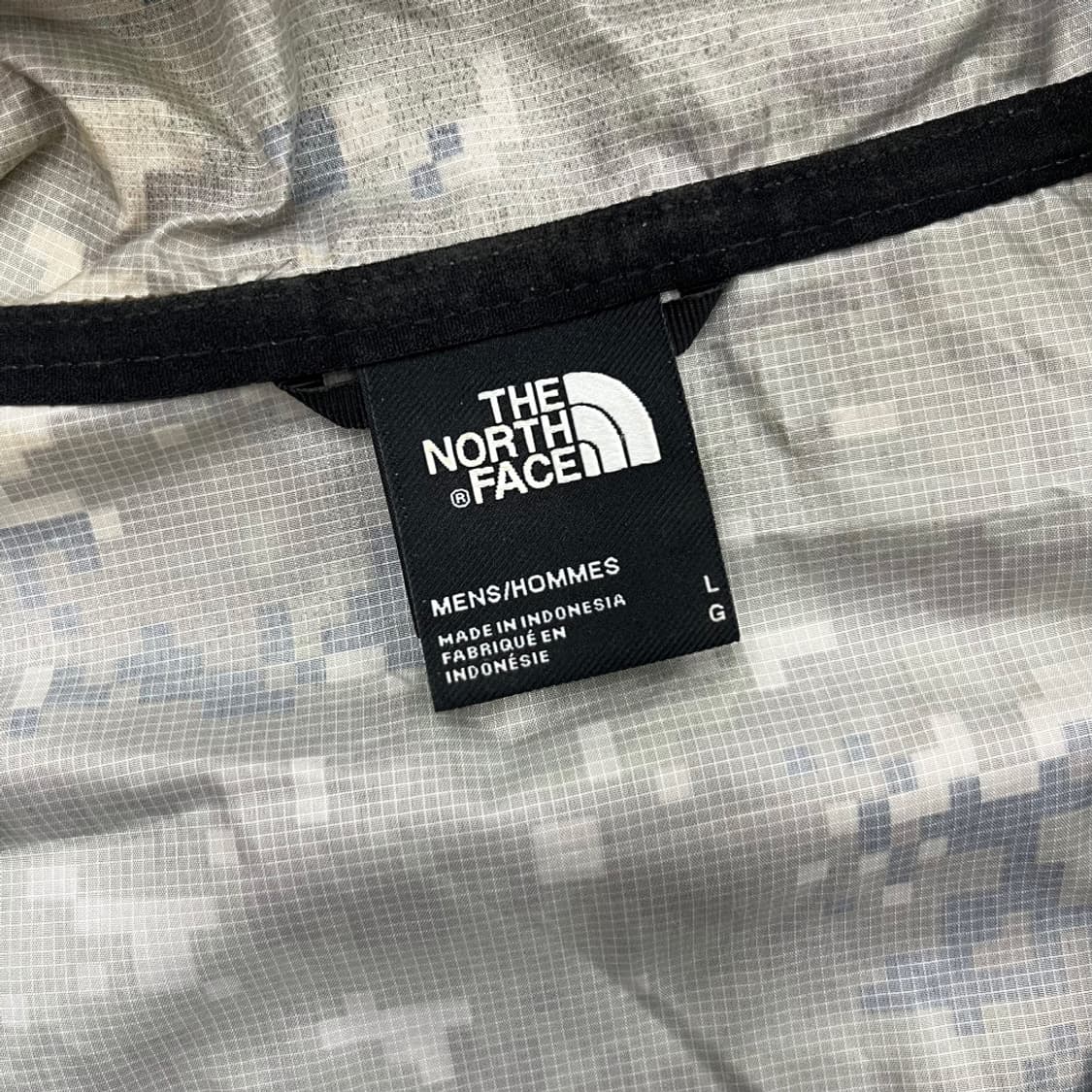 노스페이스 블랙 배색 카모 후드 바람막이 L 상품이미지6