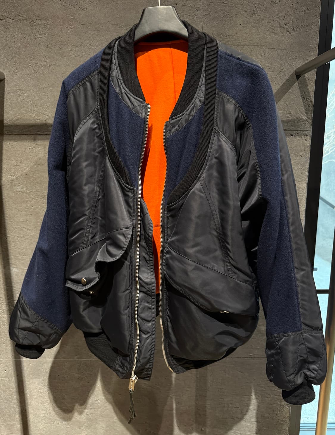 [46] 솔로이스트 이중봄버 네이비 og 상품이미지1