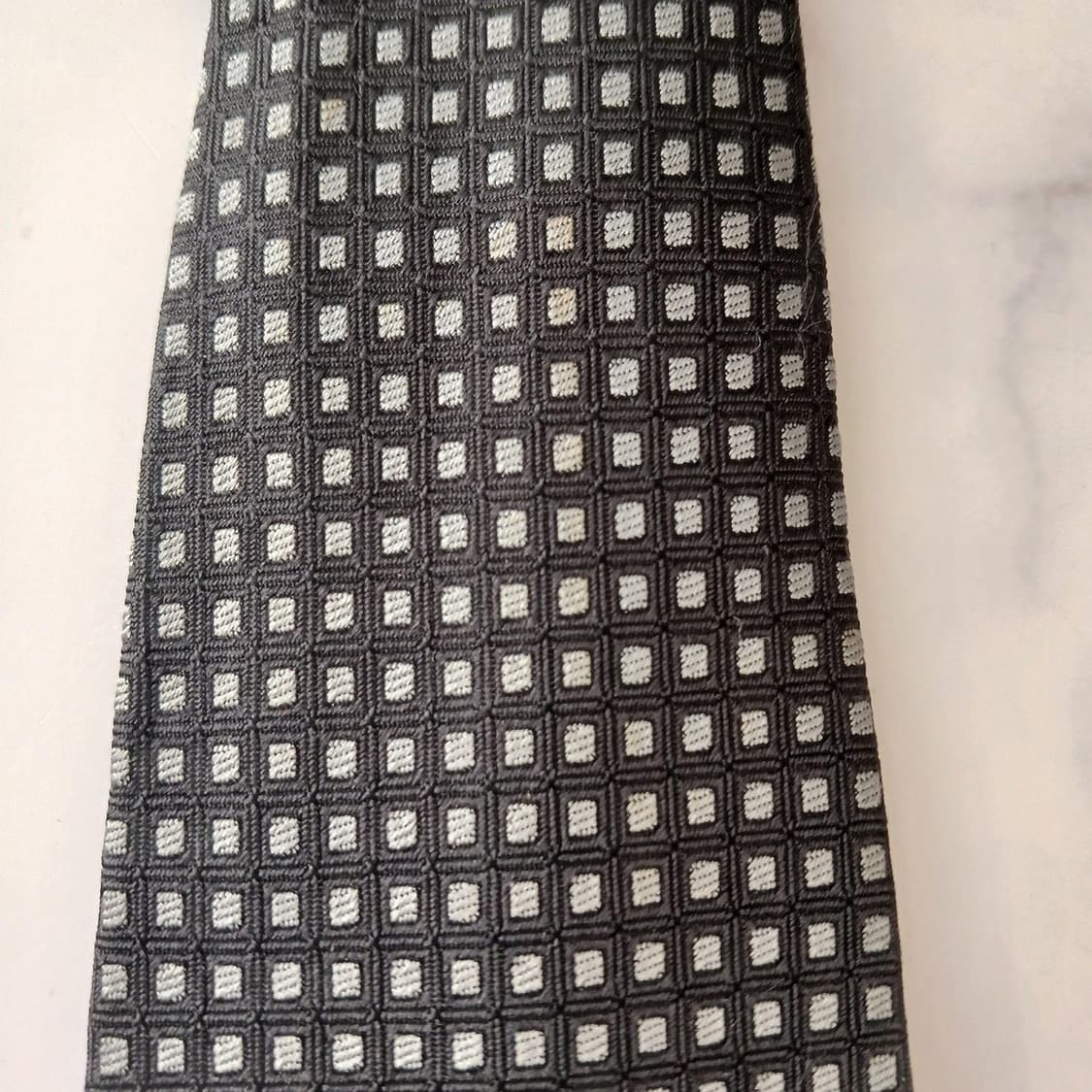 아쿠아스큐텀 실크 블랙 패턴 넥타이 9.7cm A등급 A19278
 상품이미지7