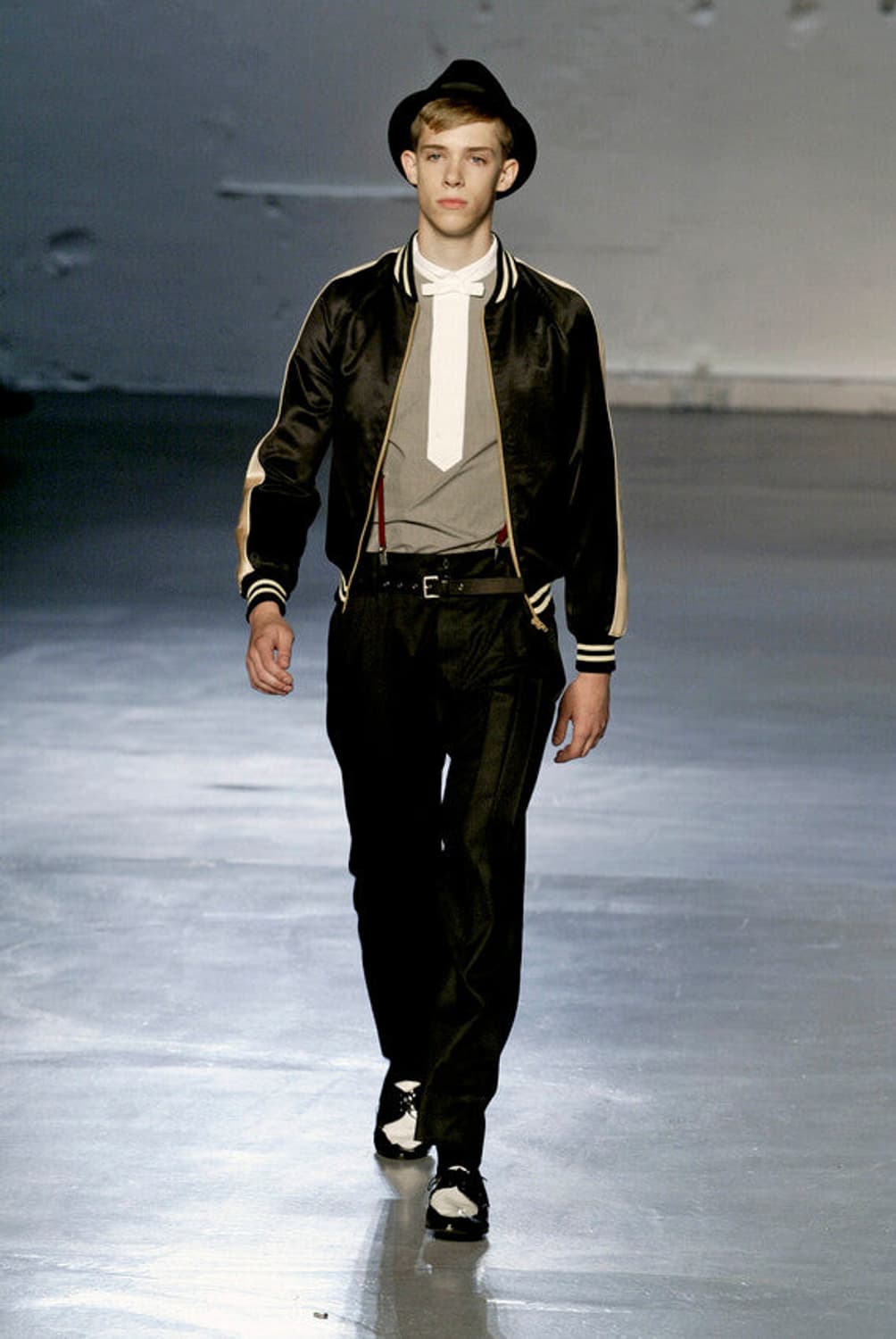 디올 옴므 06SS 런웨이 스카잔 상품이미지2