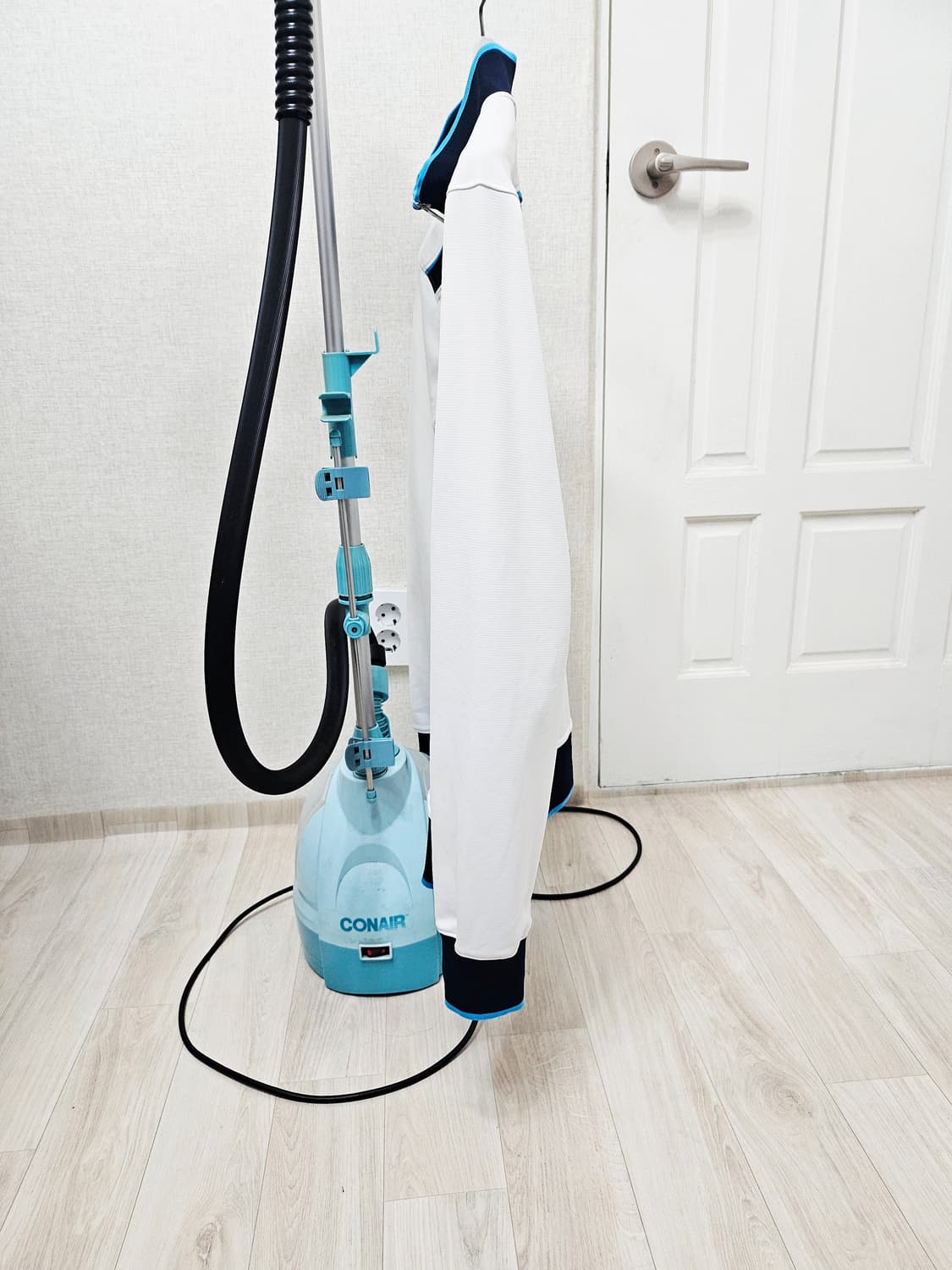 (100)L ☆우주매물☆ 언더아머 토트넘 [화이트네이비] 트랙탑져지 상품이미지4