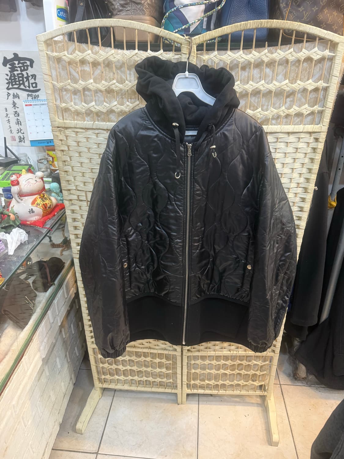 48/100 정품 솔리드옴므 레이어드후드 마윈 자켓 내피 팝니다 상품이미지1