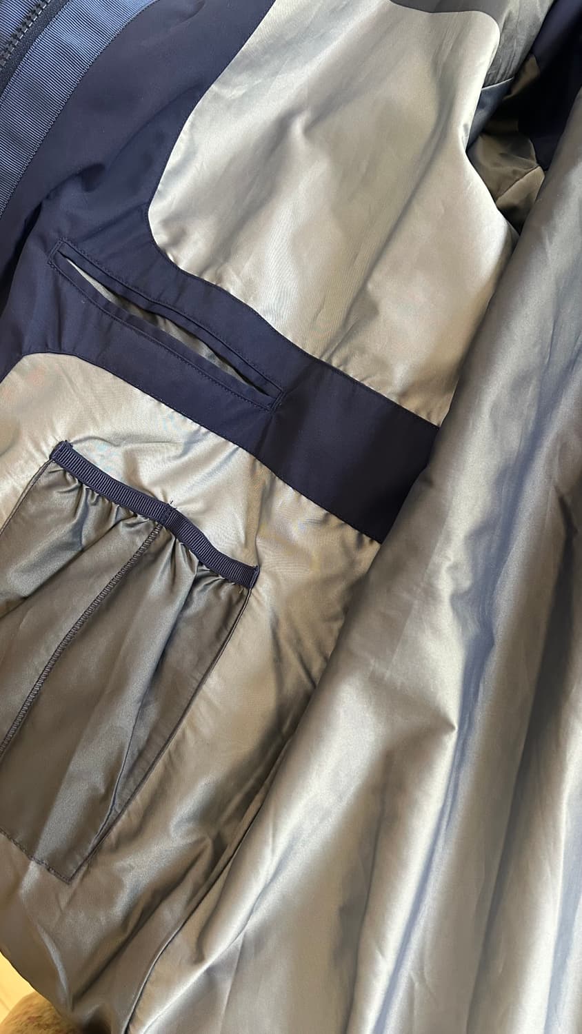 룰루레몬 바람막이 (우비로 사용가능) 상품이미지7