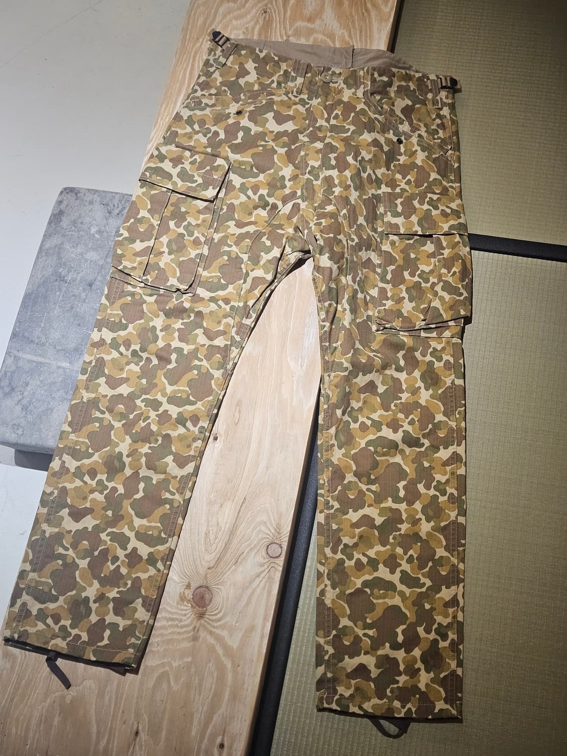 꼼데가르송 카모 카고 팬츠 무료배송 상품이미지2