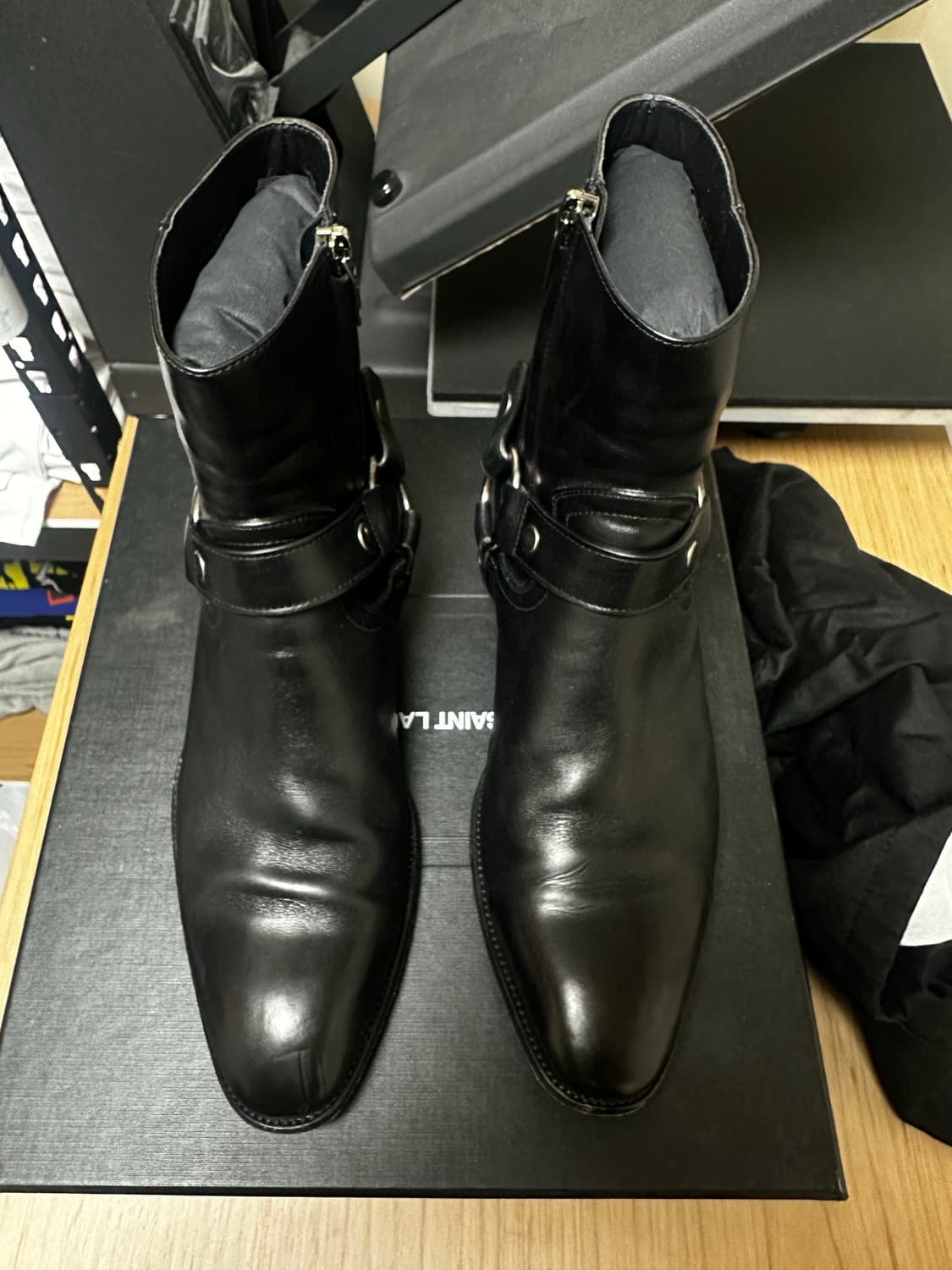 [41] 생로랑 와이어트 하네스 부츠  상품이미지2