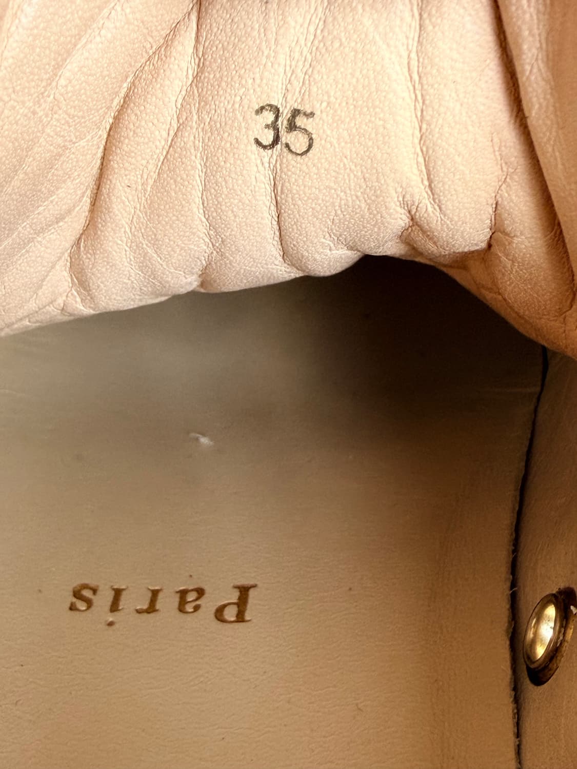 크리스찬 루부탱 루이스 주니어 스파이크 화이트 & 골드 상품이미지8