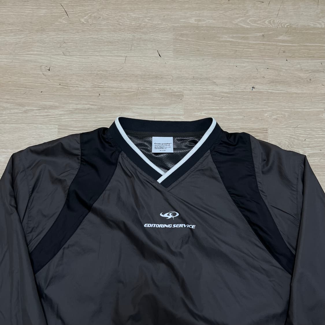 코드그라피 바람막이 풀오버 웜업 자켓 [차콜] M/95 상품이미지2