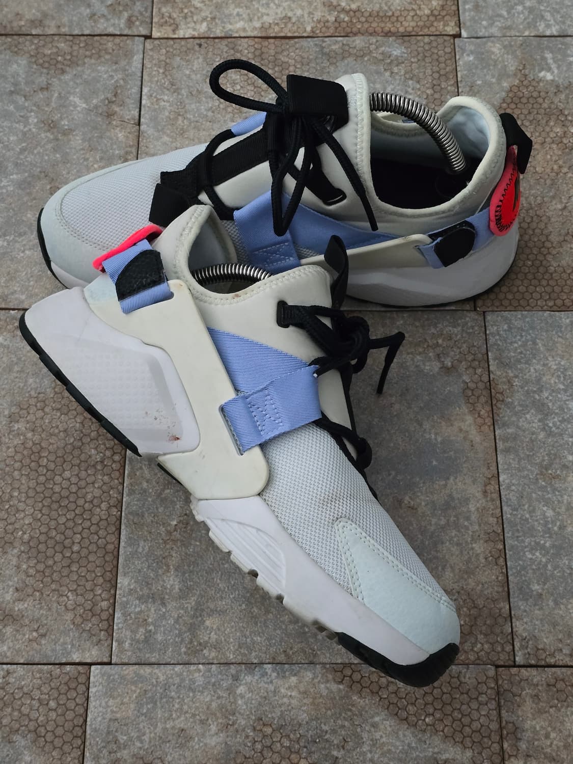 (250)나이키 에어 허라취 시티 로우 상품이미지4