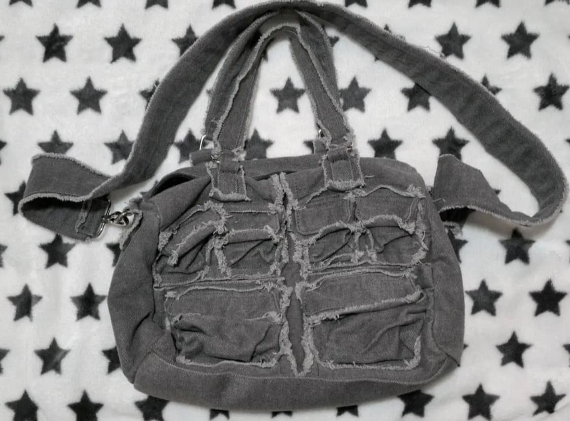 와이이이엘 DAMAGE MULTI-POCKET CARGO BAG 상품이미지1